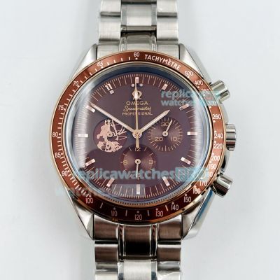 Copy Omega Speedmaster Apollo 11 Brown Chronograph Dial MoonWatch 42MM